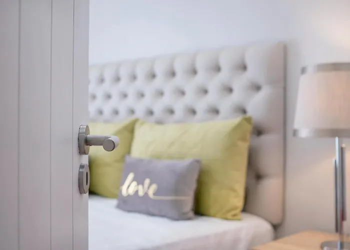 شقة Brand New Downtown